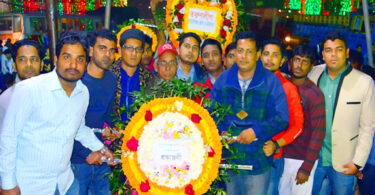 বিজয় দিবসের প্রথম প্রহরে নারায়ণগঞ্জ বার্তা ২৪ এর শ্রদ্ধা নিবেদন