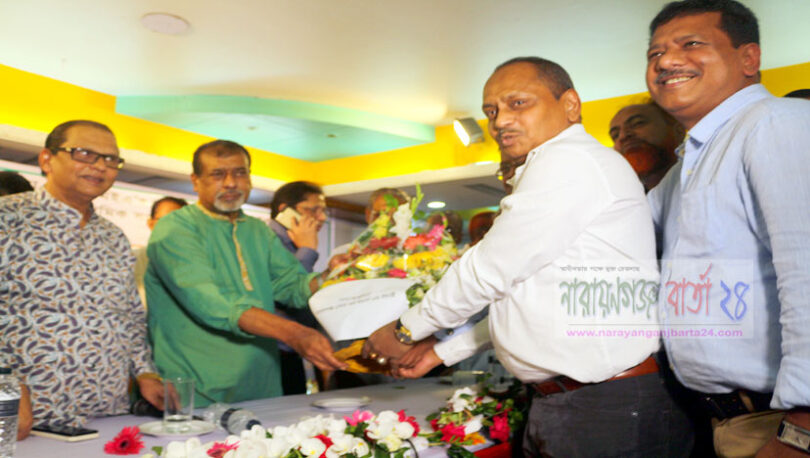 চতুর্থবারের মত নির্বাচিত বিকেএমইএ সভাপতি সেলিম ওসমানকে সংবর্ধনা