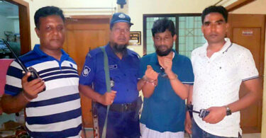 ফতুল্লায় ইয়াবাসহ ৩ জন গ্রেপ্তার