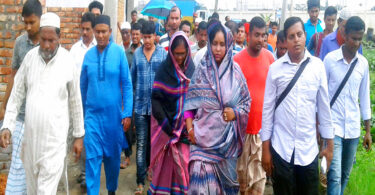 নাসিক ২৭নং ওয়ার্ডে নির্মাণ কাজের উদ্বোধন করেন মেয়র আইভী