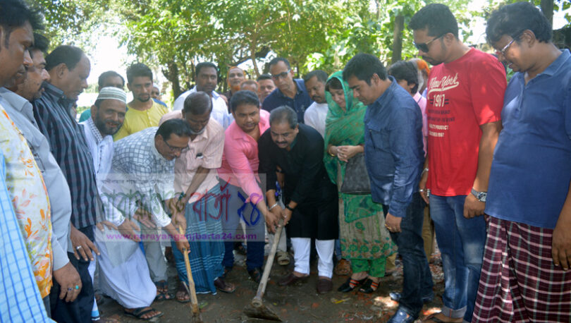 ১৮নং ওর্য়াডে র্দীঘ প্রত্যাশিত সড়কের উদ্বোধন করলেন কাউন্সিলর কবির