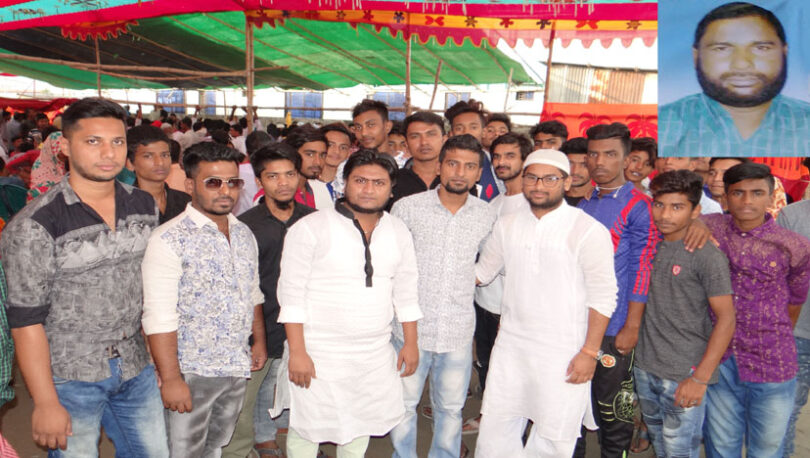 আউয়াল মেম্বারের দোয়া মাহফিলে হাজারো মানুষের ঢল