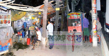 ১৩নং ওয়ার্ডের শাখা সড়কের ফুটপাতেও দখলদারদের নজর