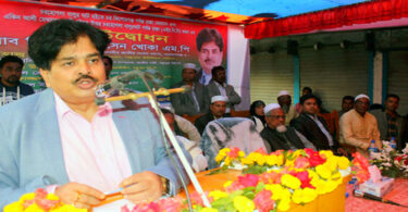 গরীব-দুঃখীর মুখে হাসি ফোটাতে রাজনীতি করি : এমপি খোকা