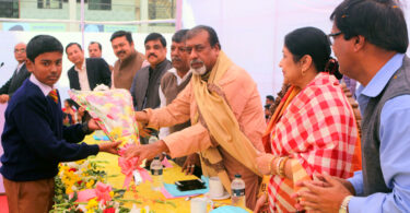 হাইস্কুলের উন্নয়নে এমপি সেলিম ওসমানের দেড় কোটি টাকা অনুদানের ঘোষনা