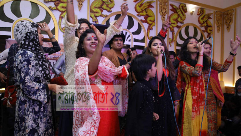 নারায়ণগঞ্জে বর্নীল আয়োজনে ড্রাগণ প্যালেসের ইংরেজী নববর্ষ উদযাপন