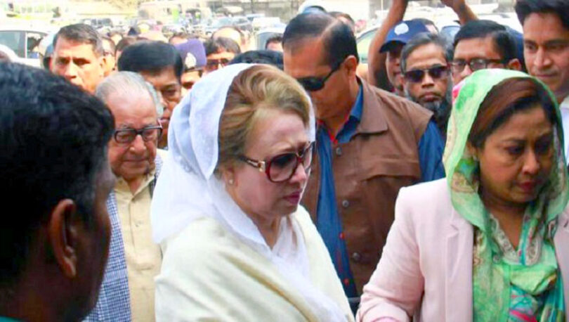 ঝুলে গেল খালেদা জিয়ার জামিন