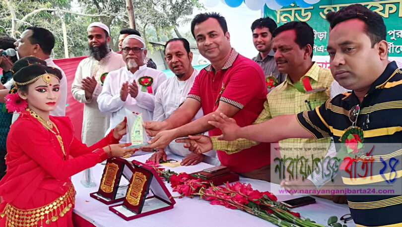 রূপগঞ্জে কৃতি শিক্ষার্থীদের সংবর্ধনা