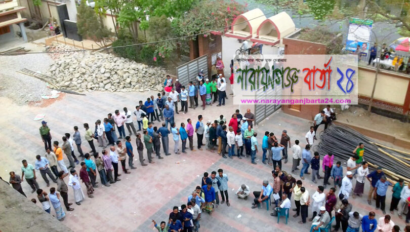 নাসিক ১৩ নং ওয়ার্ডে স্মার্ট কার্ড বিতরণ শুরু