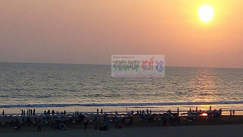 পহেলা বৈশাখে কক্সবাজার সমুদ্র সৈকতে পর্যটকদের ভিরে মুখরিত