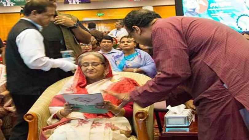এমপি সেলিম ওসমান নারায়ণগঞ্জ সম্পর্কে জানালেন প্রধানমন্ত্রীকে