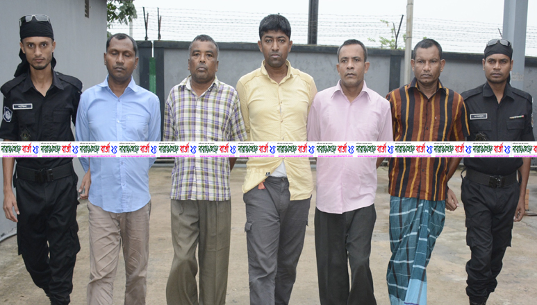 সিদ্ধিরগঞ্জে জুয়েলার্সে ডাকাতির ঘটনায় গ্রেফতার ৫