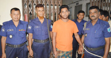 মাদক মামলায় ওয়ারেন্টভূক্ত পলাতক আসামী গ্রেফতার