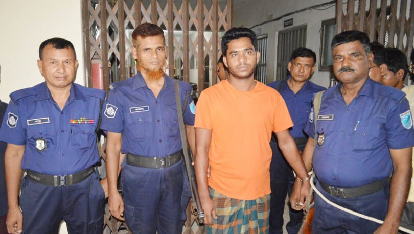 মাদক মামলায় ওয়ারেন্টভূক্ত পলাতক আসামী গ্রেফতার