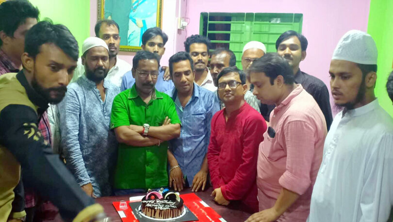 নগরীতে ব্যাপক আয়োজনে আজমেরী ওসমানের জন্মদিন পালন