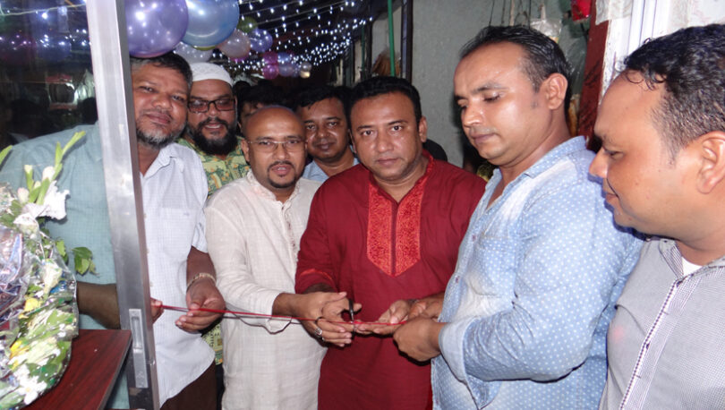 ফতুল্লা বিসিক শিল্পনগরীতে দুবাই শরমা হাউজ এর উদ্বোধন