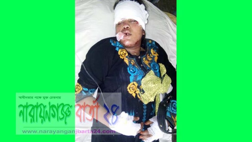 বেনাপোলে মোটর সাইকেলে চড়ে ভারত যাওয়ার পথে গুরুতর আহত তরুনী