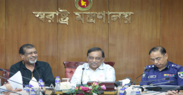 নিদিষ্ট সময়ে শ্রমিকদের পাওনা বুঝিয়ে দেওয়া হবে : সেলিম ওসমান