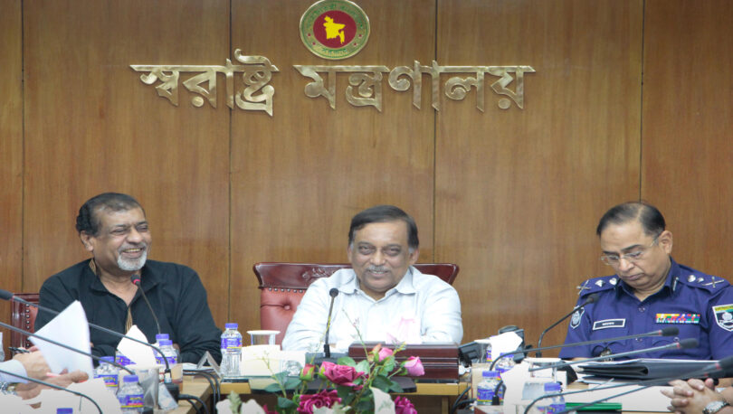 নিদিষ্ট সময়ে শ্রমিকদের পাওনা বুঝিয়ে দেওয়া হবে : সেলিম ওসমান