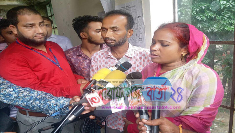 "নৌকায় ভোট দেয়ার মহা উৎসব"