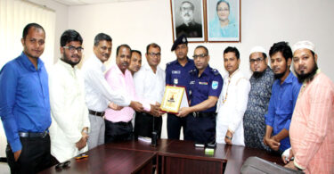 সিরিজ বোমা হামলার পলাতক আসামী গ্রেফতার