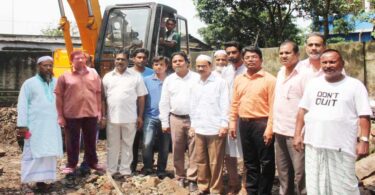 বন্দরে শহীদ মিনার ও সোহরাওয়ার্দ্দী ক্লাব নির্মাণ কাজের উদ্বোধন