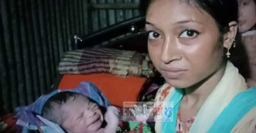 ফতুল্লায় পরিতক্ত জায়গা থেকে নবজাতক উদ্ধার