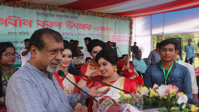 সকল কৃতিত্ব শিক্ষার্থী আর অভিভাবকদের দিলেন এমপি সেলিম ওসমান