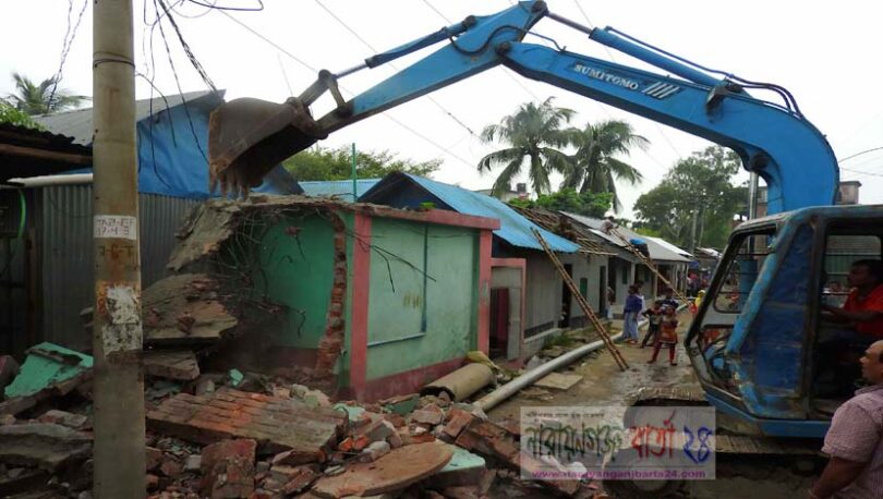 রূপগঞ্জে সরকারি খাস জমি উদ্ধার