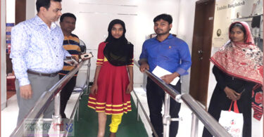 রূপগঞ্জে ৬ষ্ঠ শ্রেনীর শিক্ষার্থী আছমার স্বপ্ন পুরণ