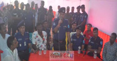 মন্ডপে শৃঙ্খলা বজায় রাখতে পুলিশ সর্বক্ষন সদা প্রস্তুত : এসপি আনিছুর রহমান