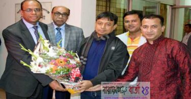 প্রধানমন্ত্রীর পিএসকে শুভেচ্ছা জানালেন এসপি হারুনপ্রধানমন্ত্রীর পিএসকে শুভেচ্ছা জানালেন এসপি হারুন