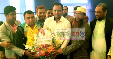 সোনারগাঁয়ে ভাইস চেয়ারম্যান প্রার্থী ইকবালকে শিক্ষকদের সমর্থন