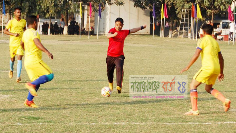 নারায়ণগঞ্জ পু‌লিশ সুপার হারুনের ২ গোল