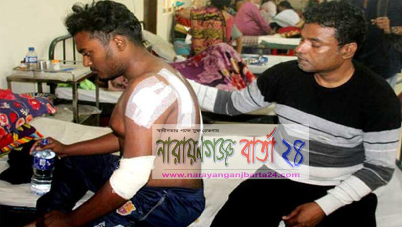 সাবেক জাতীয় ফুটবলার গোলাম গাউসের ছেলেকে কুপিয়ে জখম