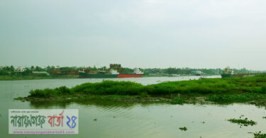 নাব্যতা সংকটে শীতলক্ষা, নৌযান চলাচল ব্যাহত