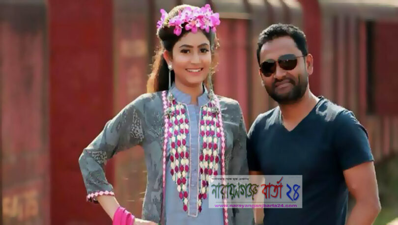সিনেমায় ব্যস্ত স্বামী, কাজের ছেলের হাত ধরে উধাও স্ত্রী!