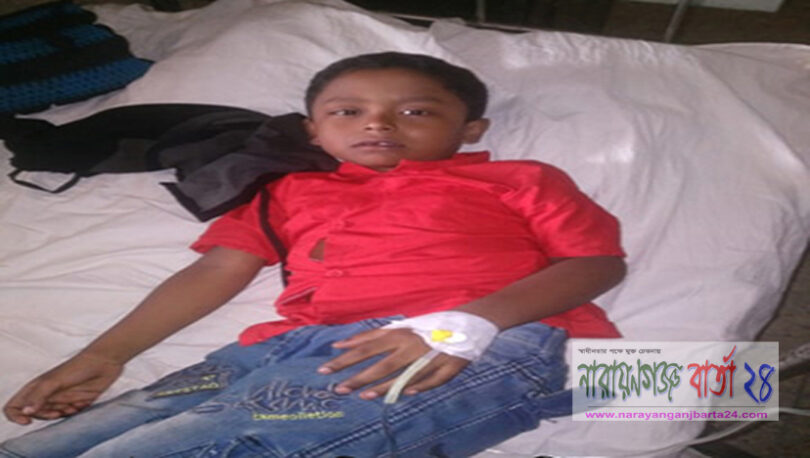 আড়াইহাজারে স্কুলে টিউবওয়েলের পানি পাণ করে ২ ছাত্র আহত