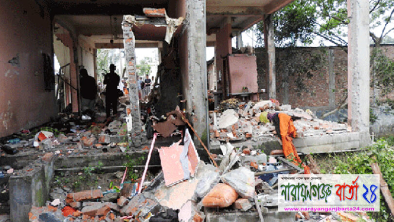রূপগঞ্জে গ্যাস বিস্ফোরণে নিহত ২, আহত ৭