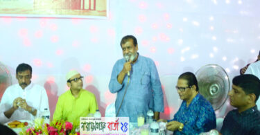 অসহায় একটি সন্তানের দায়িত্ব নেওয়ার আহবান এমপি সেলিম ওসমানের