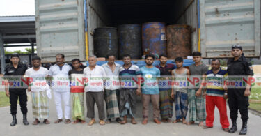 বন্দরে সাড়ে ৬ হাজার লিটার পাম অয়েলসহ গ্রেফতার-১১