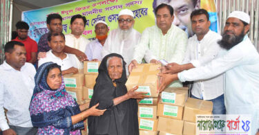 প্রথম ধাপে ৯ হাজার অসহায় মানুষ হাতে পেল সেলিম ওসমানের ঈদ উপহার