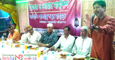 মদনপুরে অটোরিক্সা চলাচল নিয়ে পুলিশ চালকদের ধাওয়া পাল্টা ধাওয়া
