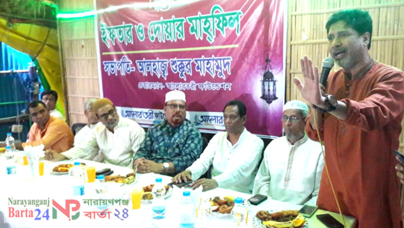 মদনপুরে অটোরিক্সা চলাচল নিয়ে পুলিশ চালকদের ধাওয়া পাল্টা ধাওয়া