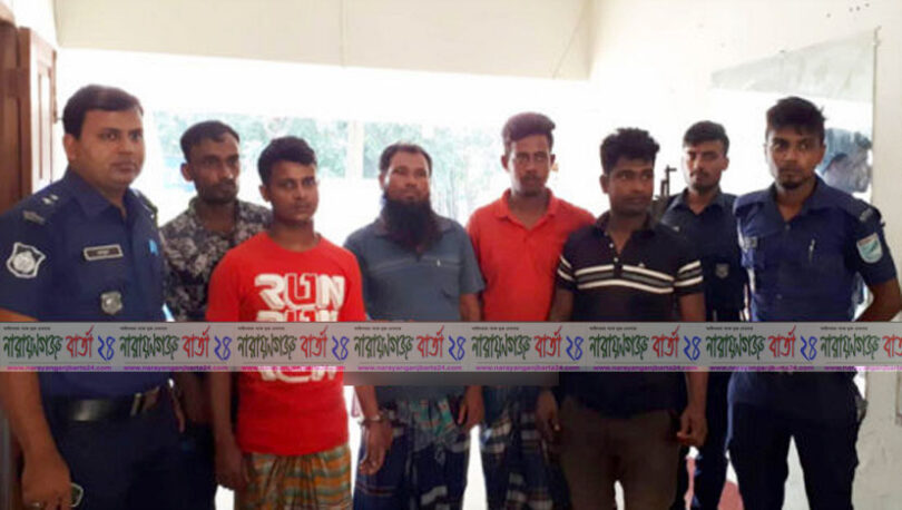 সোনারগাঁয়ে ৫ ড্রেজার শ্রমিককে কারাদন্ড