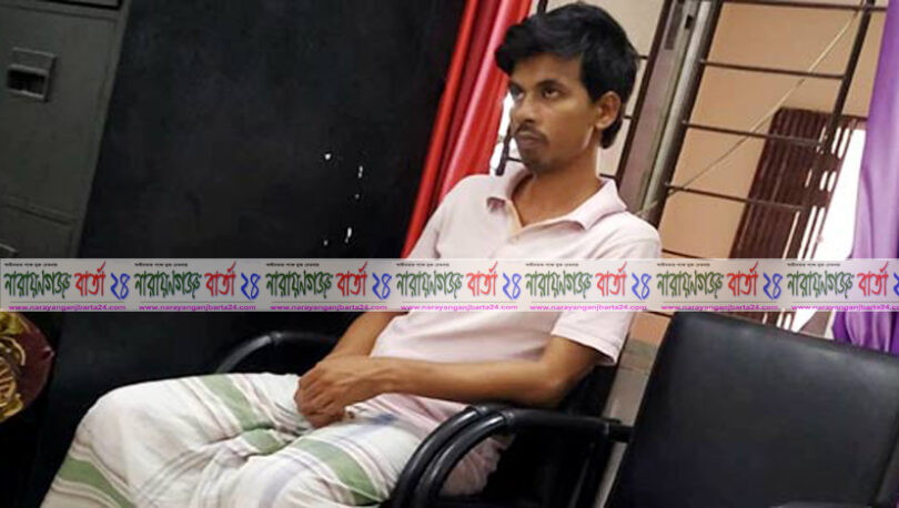 নগরীতে ইয়াবাসহ দুদক কর্মচারী আটক