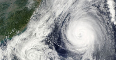 ৪ মে বাংলাদেশে আঘাত হানতে পারে ঘূর্ণিঝড় ফণি