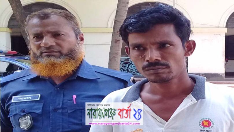 বন্দরে পৃথক অভিযানে গাঁজা ও ইয়াবাসহ গ্রেপ্তার-২