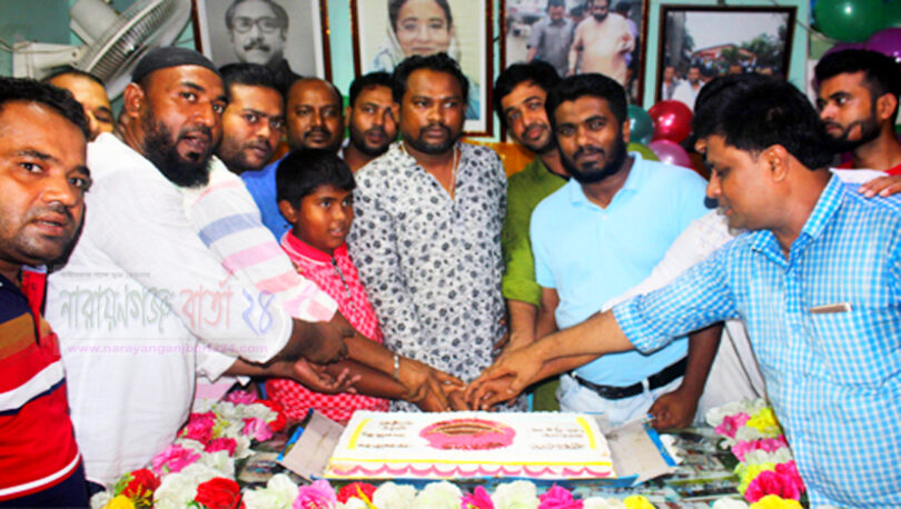 ত্যাগের রাজনীতি করতে হবে : খান মাসুদ