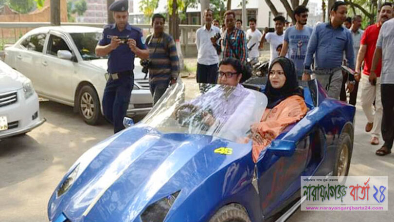 স্ত্রীকে নিয়ে আকাশের সেই ল্যাম্বোরগিনি চালালেন ডিসি